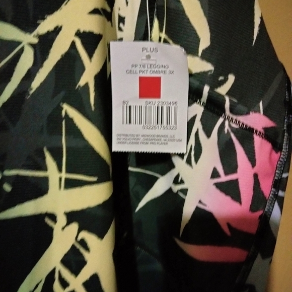 Woman's pro player moisture wicking exercise tights Sz XL - Picture 3 of 9